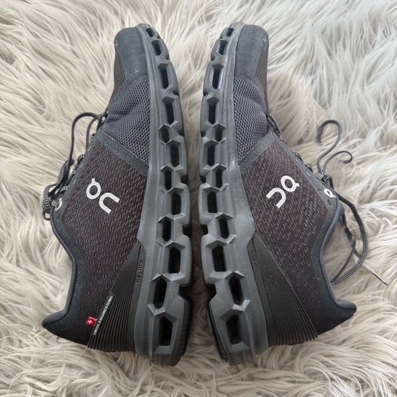ON RUNNING Cloudstratus Running Shoe Men's Black Size 10 - Picture 5 of 10